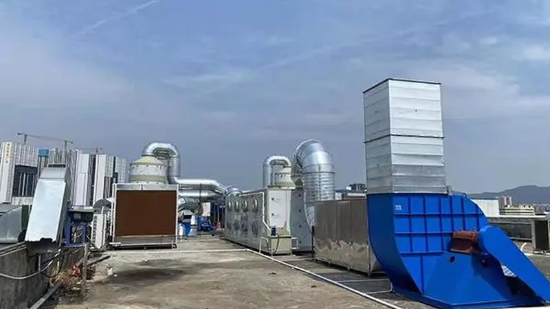 食堂油烟净化器安装流程解析：从选型到验收**